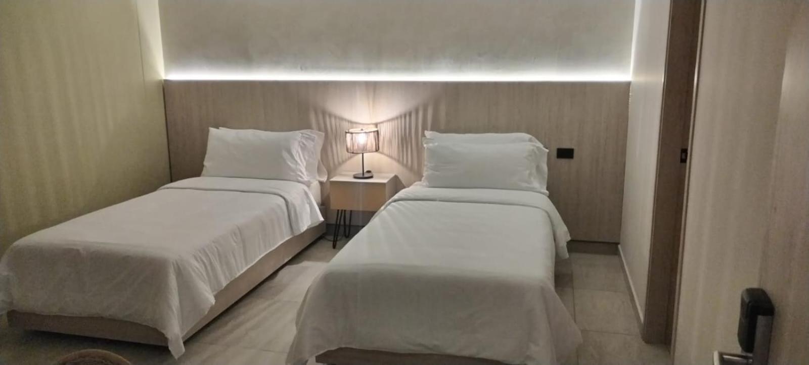 Hotel Sonata 44 Laureles *