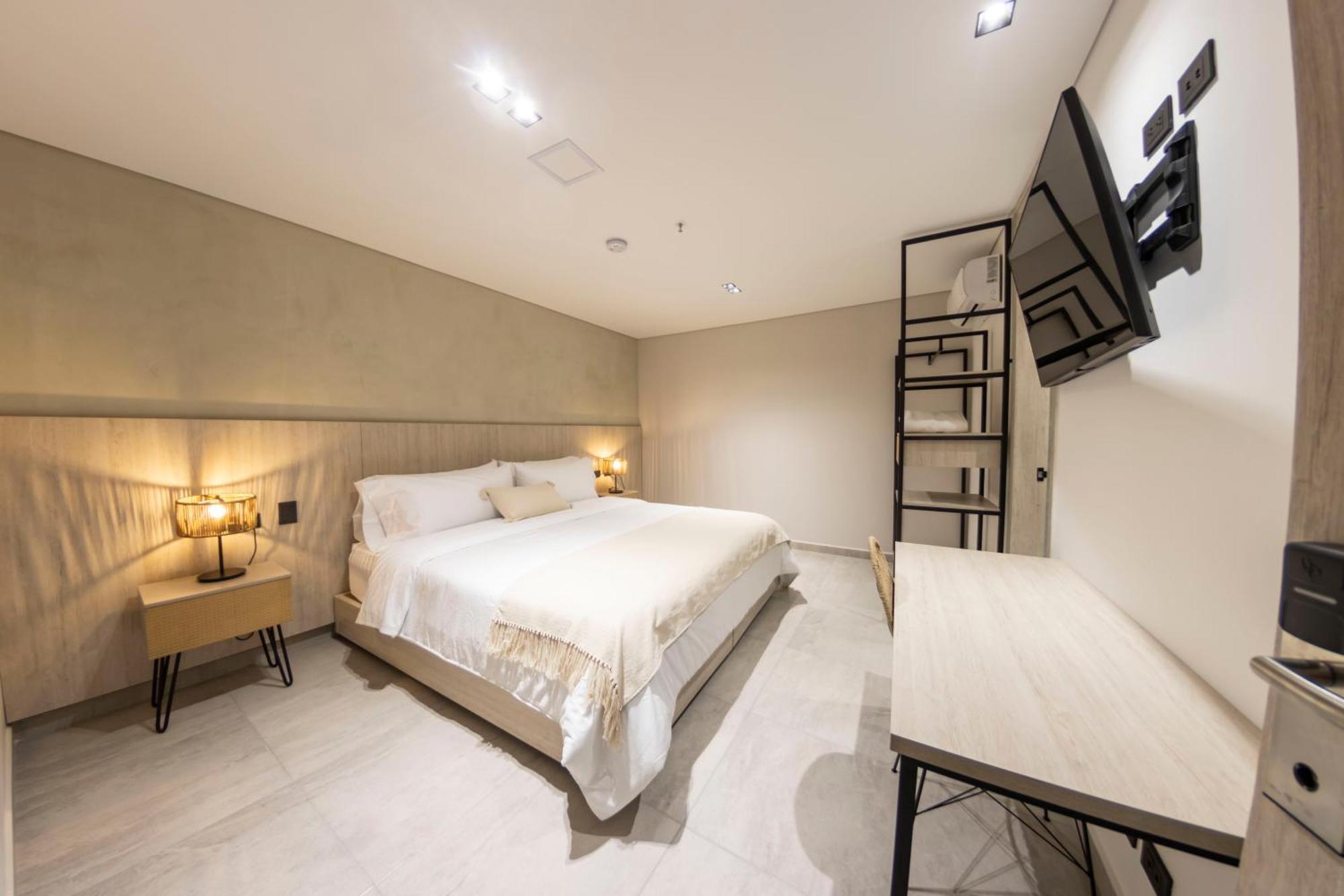 Hotel Sonata 44 Laureles *