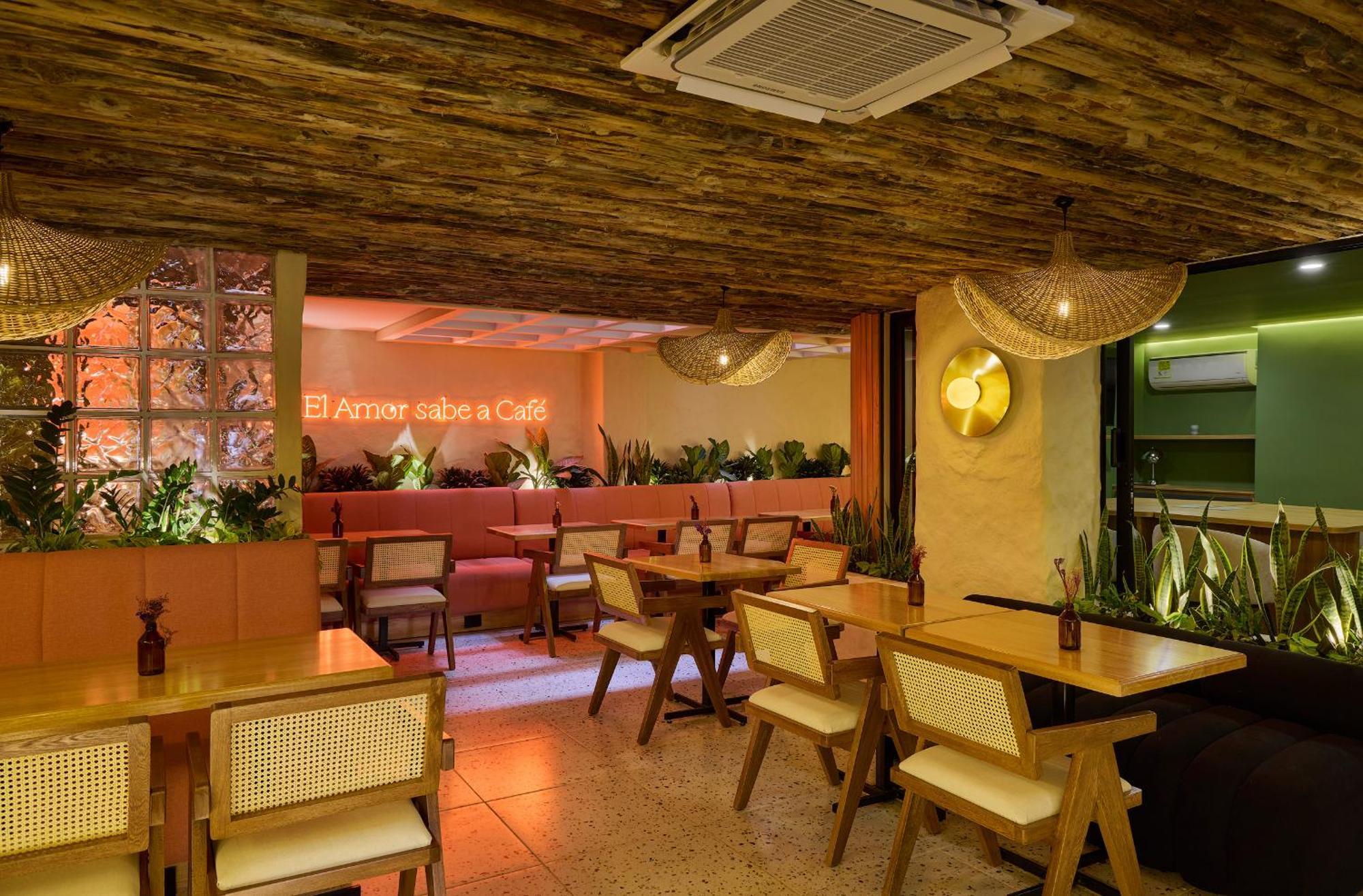 Sonata 44 Laureles Medellín