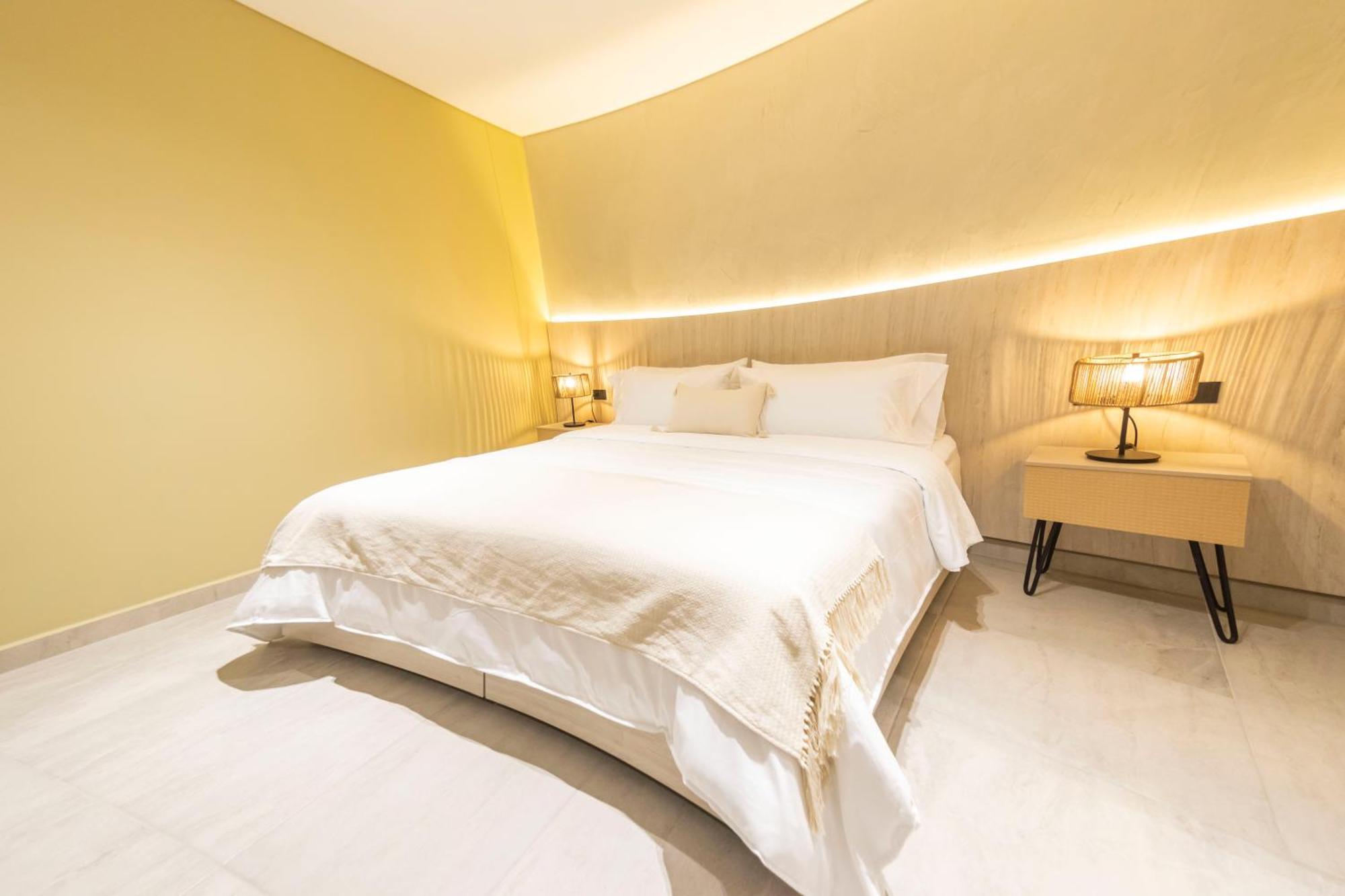 Sonata 44 Laureles *