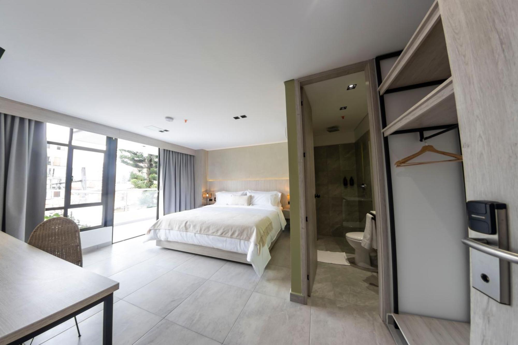 Sonata 44 Laureles *